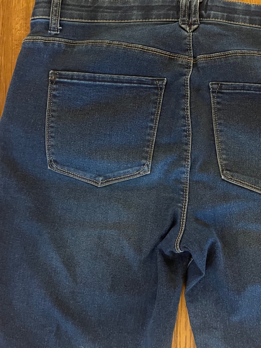 Curve Appeal Jean Shorts - Picture 7 of 9